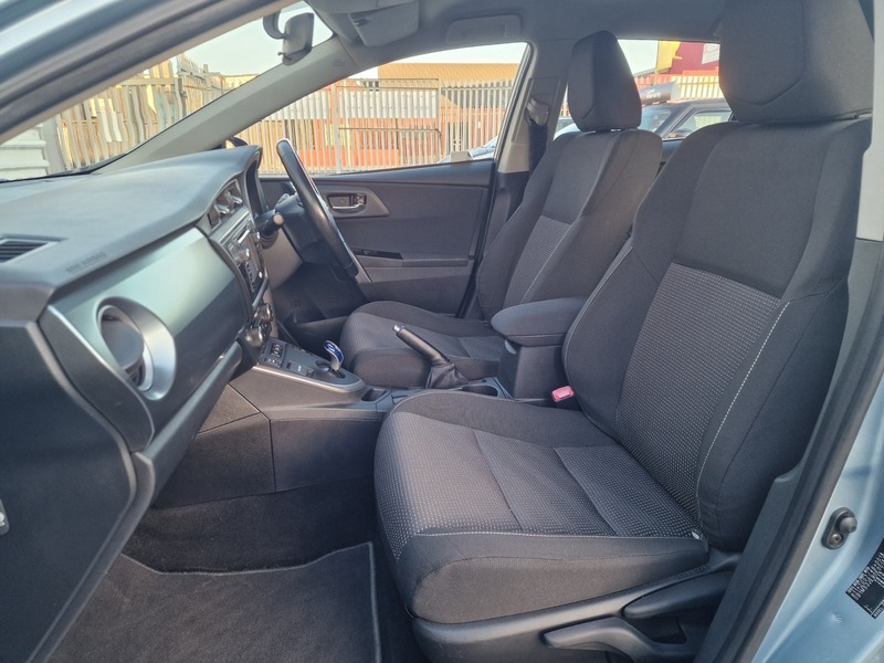 Used Toyota Auris 2012 for sale - 77053670: Photo 27