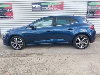 Used Renault Megane 2016 for sale - 79438589: Photo