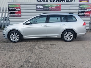 Used Volkswagen Golf 2015 for sale - 75924341: Photo