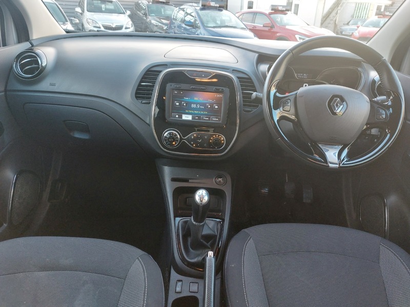 Used Renault Captur 2015 for sale - 76740915: Photo 10