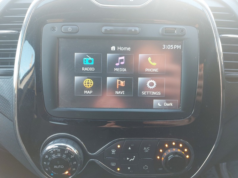 Used Renault Captur 2015 for sale - 76740915: Photo 11