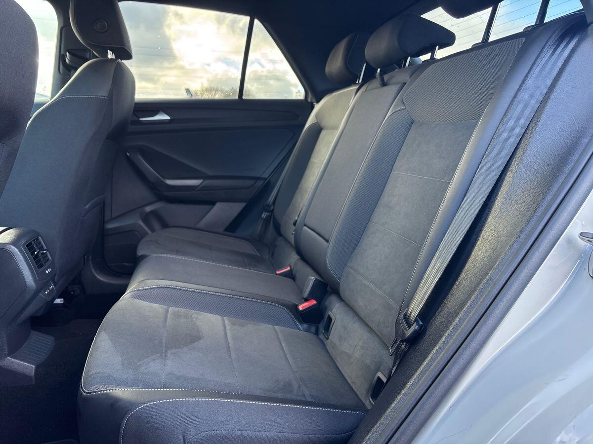 Used Volkswagen T-Roc 2023 for sale - 76612959: Photo 12