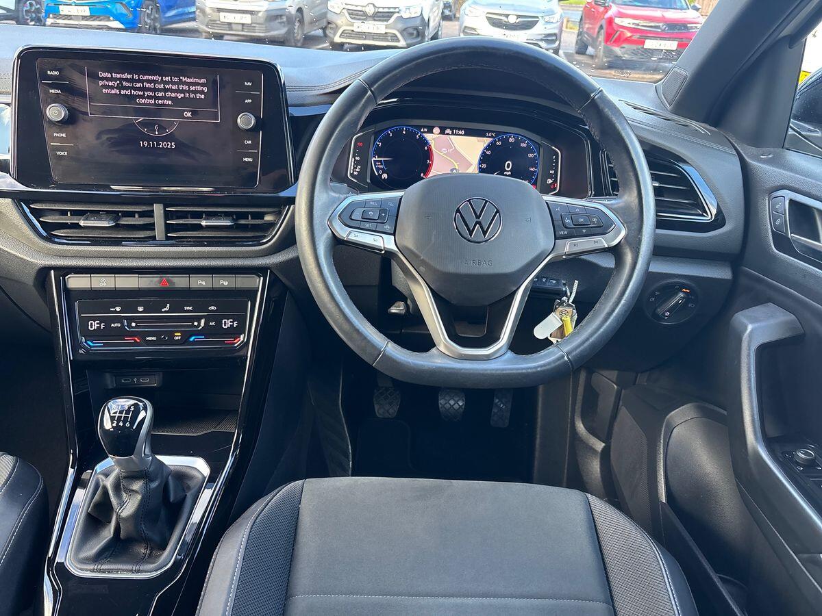 Used Volkswagen T-Roc 2023 for sale - 76612959: Photo 33