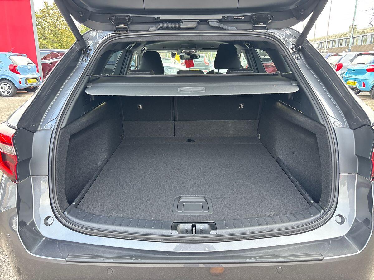 Used Toyota Corolla 2024 for sale - 76282581: Photo 20