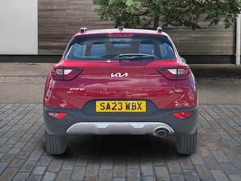 Used Kia Stonic 2023 for sale - 78528970: Photo