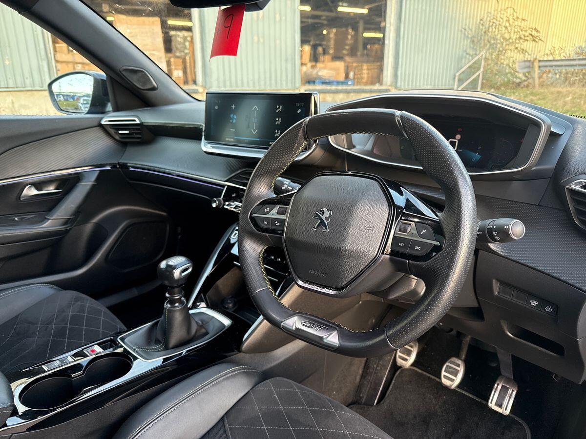 Used Peugeot 2008 2021 for sale - 76780585: Photo 10