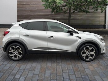 Used Renault Captur 2022 for sale - 77573794: Photo