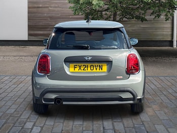 Used MINI Hatch 2021 for sale - 79212012: Photo
