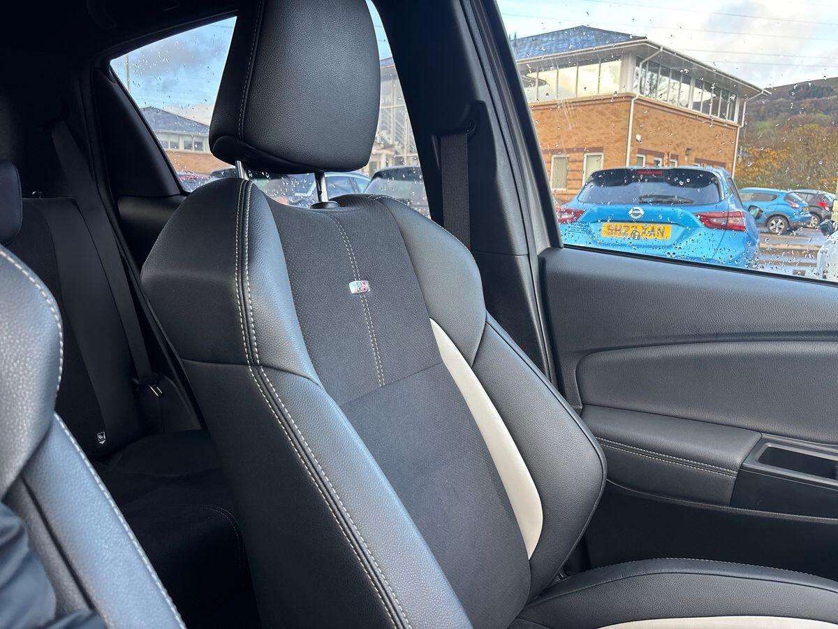 Used Toyota Yaris 2019 for sale - 76499659: Photo 26