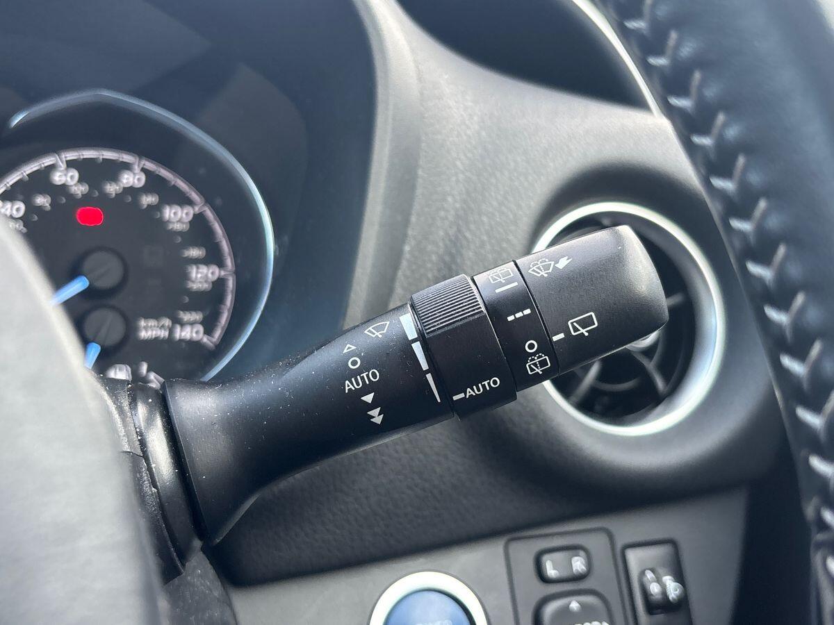 Used Toyota Yaris 2019 for sale - 76499659: Photo 31