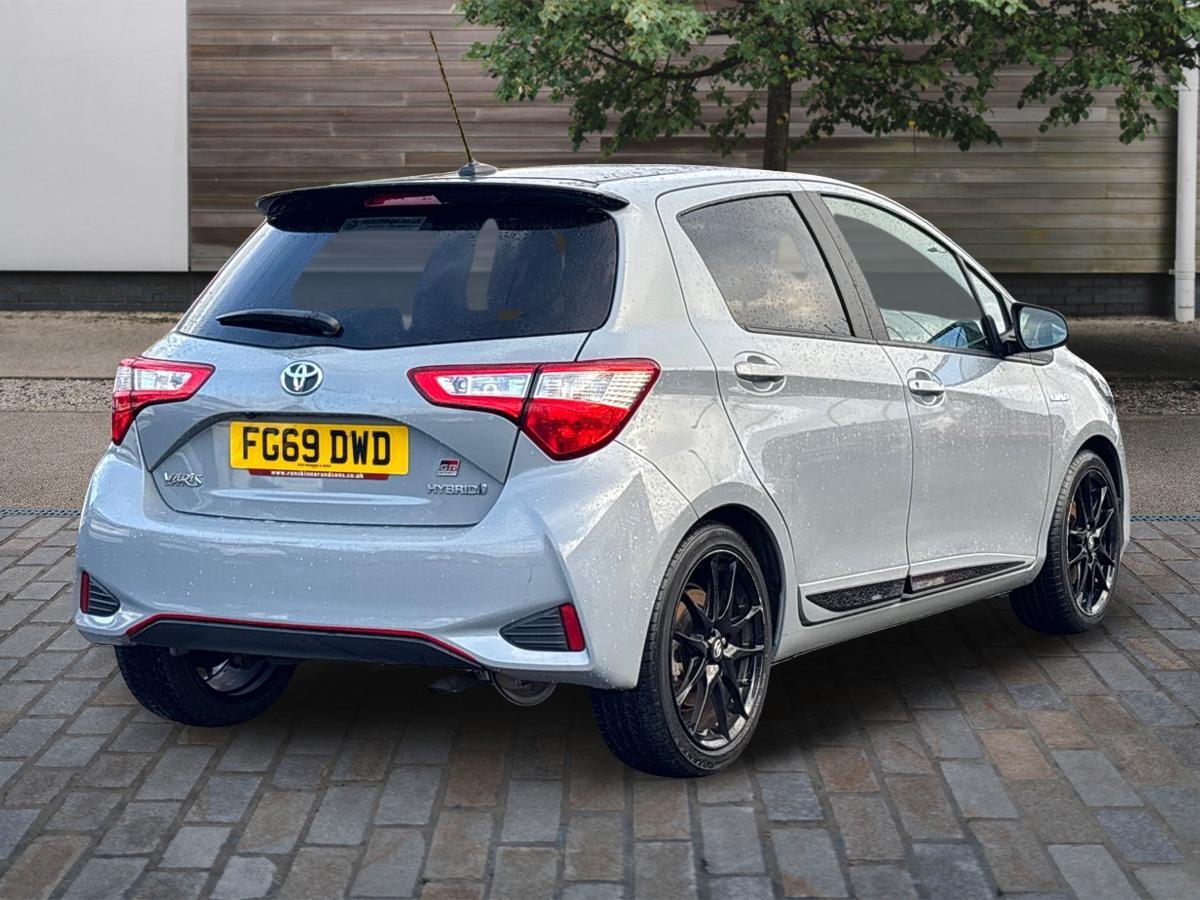 Used Toyota Yaris 2019 for sale - 76499659: Photo 5