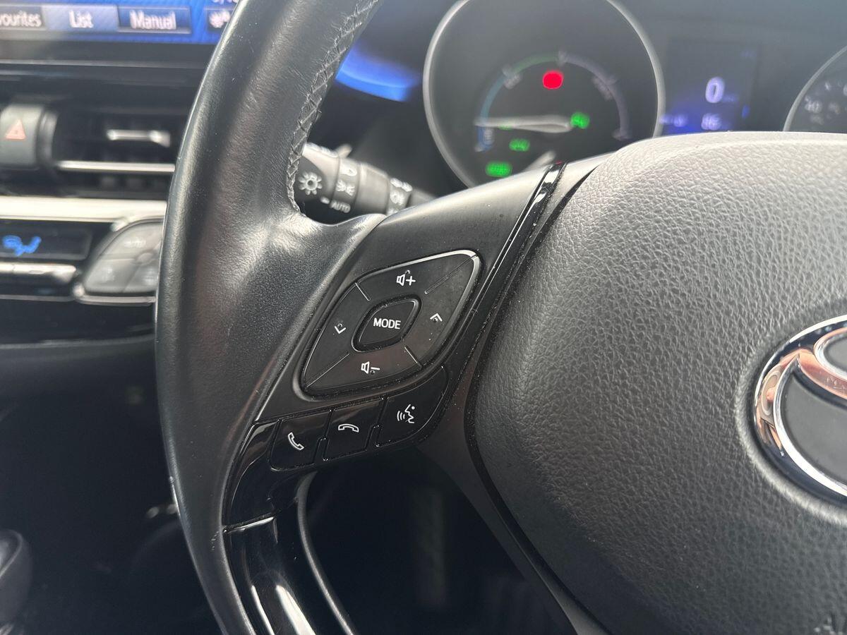 Used Toyota C-HR 2018 for sale - 77411883: Photo 24