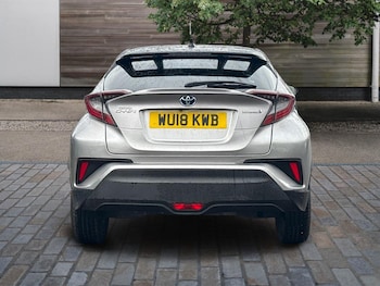 Used Toyota C-HR 2018 for sale - 77411883: Photo
