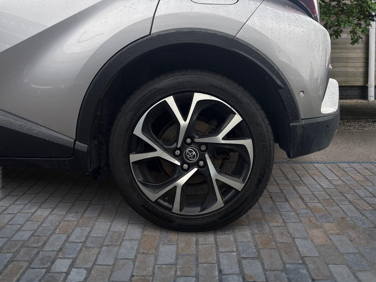 Used Toyota C-HR 2018 for sale - 77411883: Photo 9