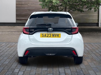 Used Toyota Yaris 2023 for sale - 78561431: Photo