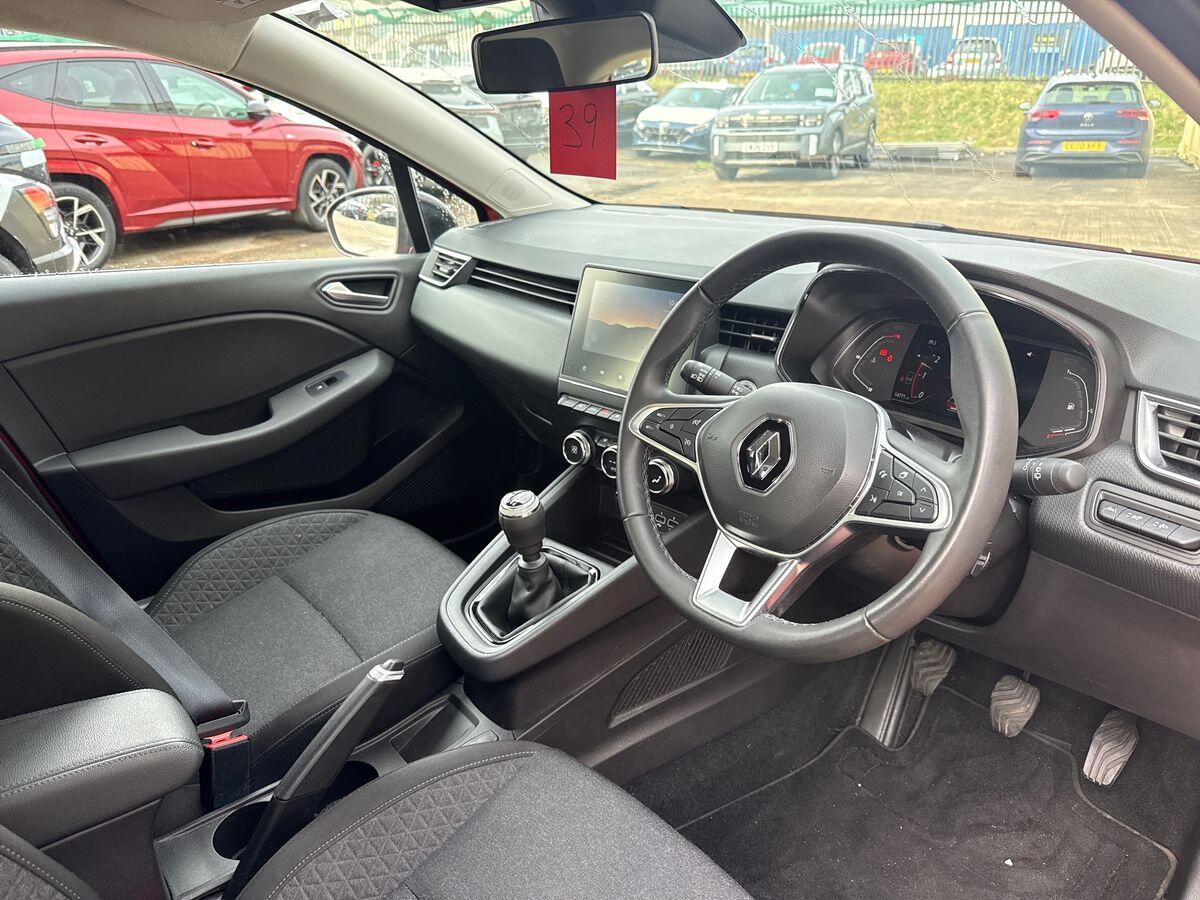 Used Renault Clio 2023 for sale - 77575441: Photo 10