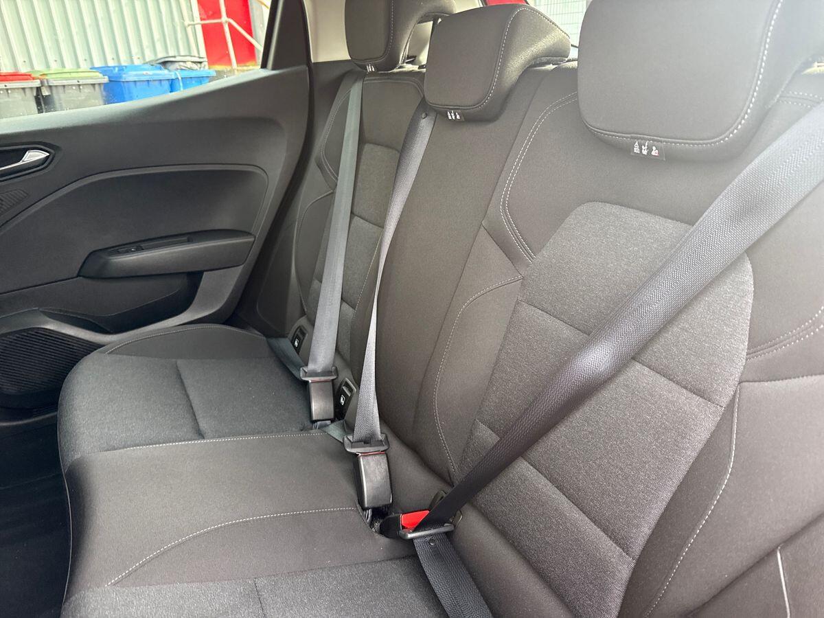 Used Renault Clio 2023 for sale - 77575441: Photo 15