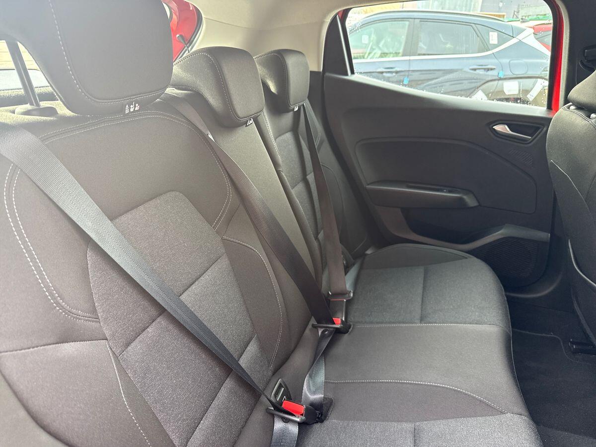 Used Renault Clio 2023 for sale - 77575441: Photo 19