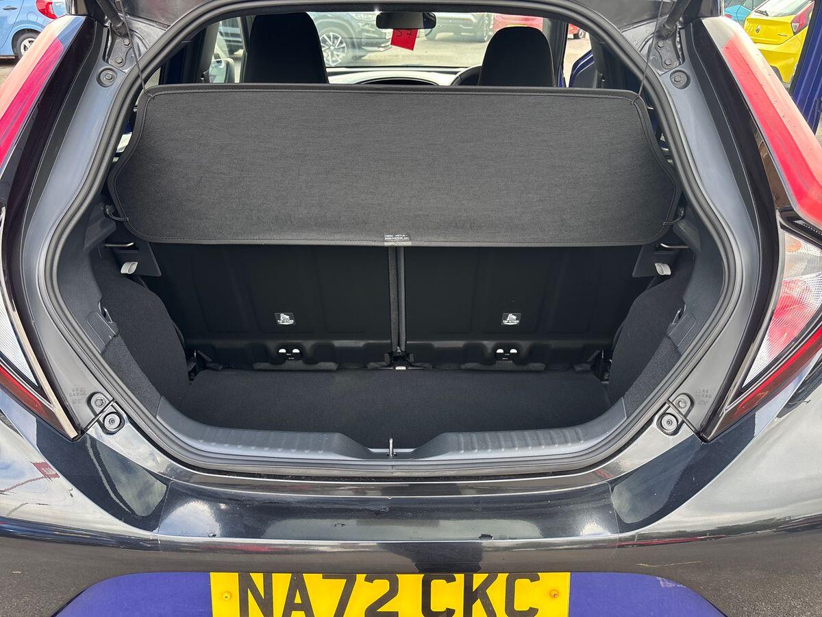 Used Toyota AYGO 2022 for sale - 76282602: Photo 20