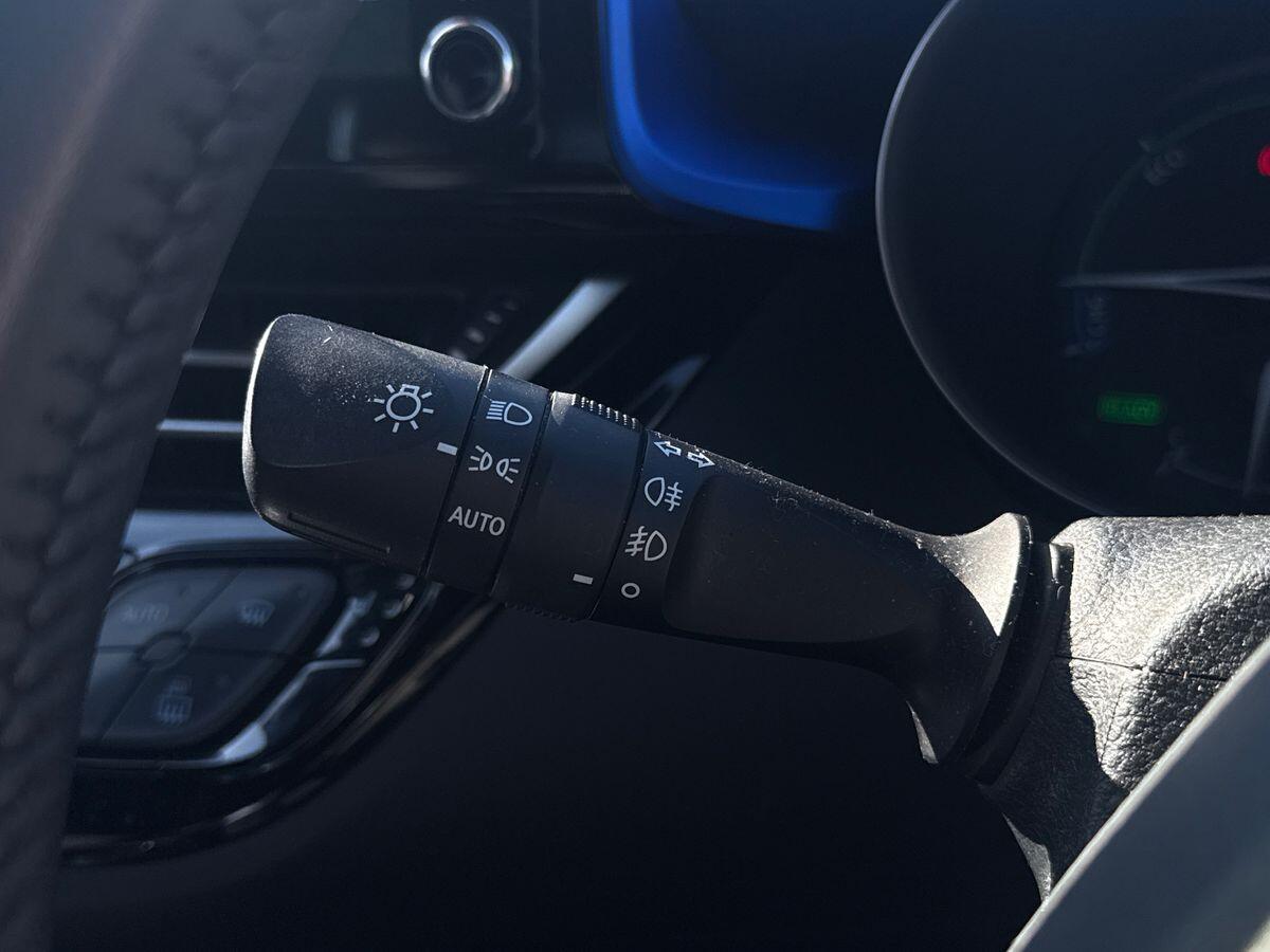 Used Toyota C-HR for sale - 78116443: Photo 23