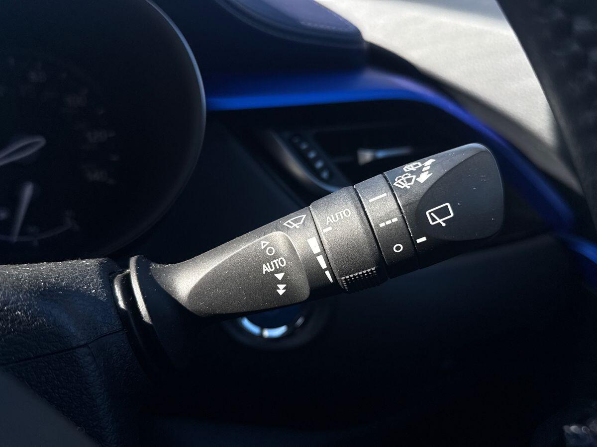 Used Toyota C-HR for sale - 78116443: Photo 24