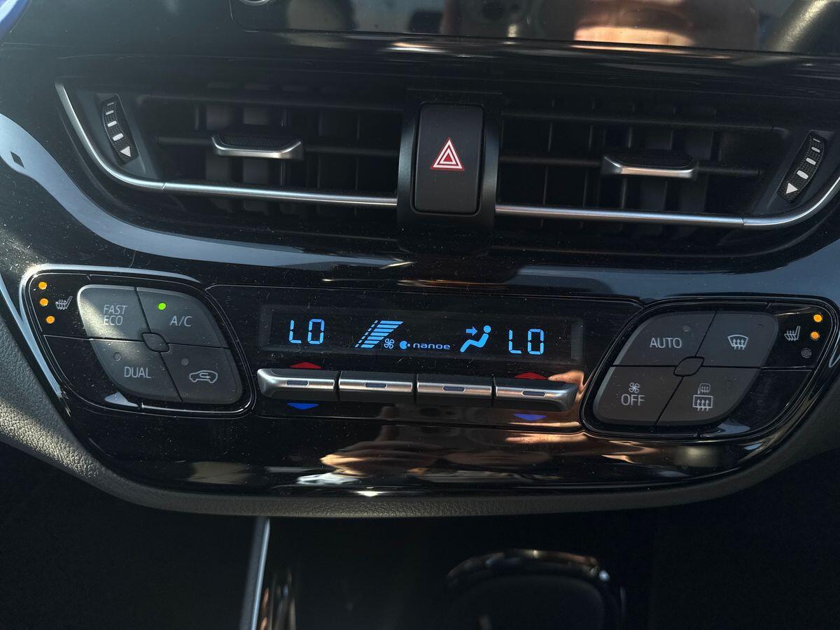 Used Toyota C-HR for sale - 78116443: Photo 28