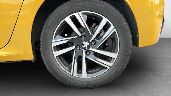 Used Peugeot 208 2023 for sale - 76284418: Photo 14