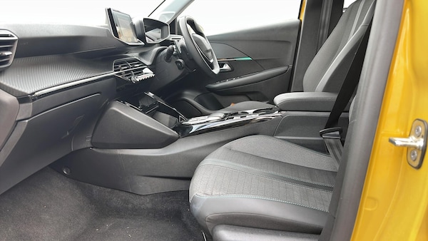 Used Peugeot 208 2023 for sale - 76284418: Photo 28