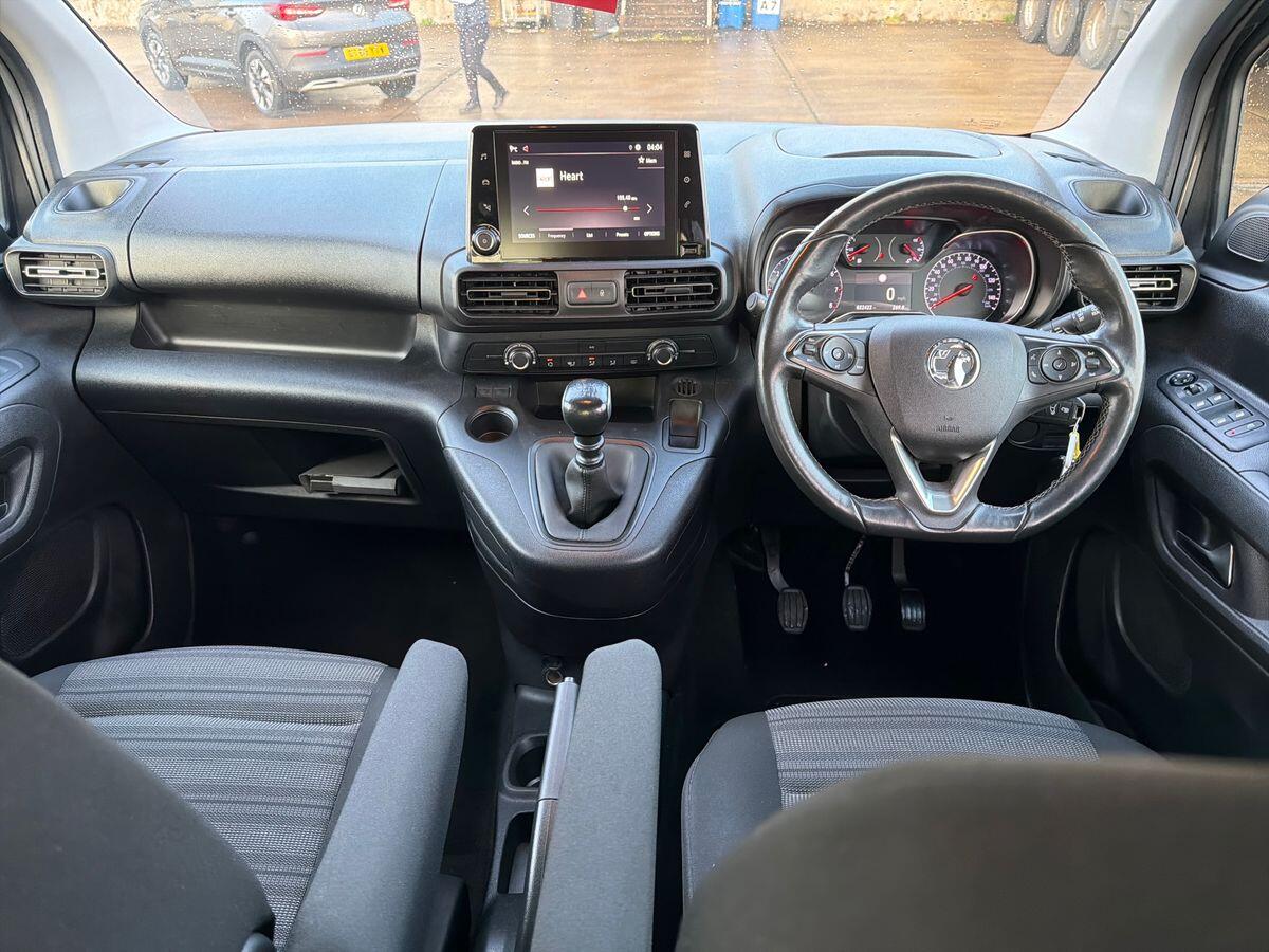 Used Vauxhall Combo Life 2022 for sale - 76781261: Photo 11