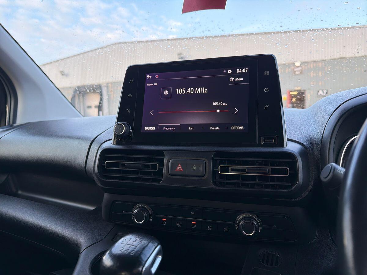 Used Vauxhall Combo Life 2022 for sale - 76781261: Photo 16