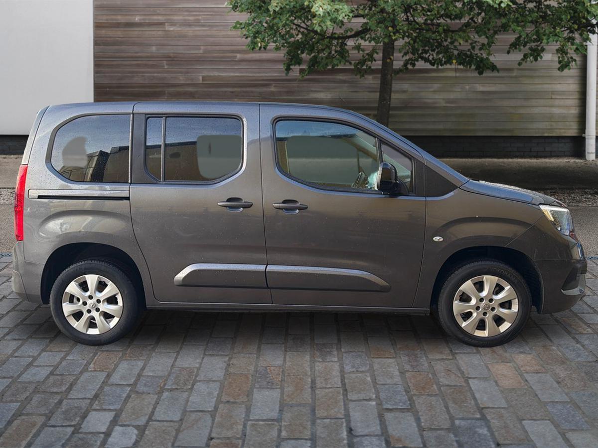 Used Vauxhall Combo Life 2022 for sale - 76781261: Photo 2