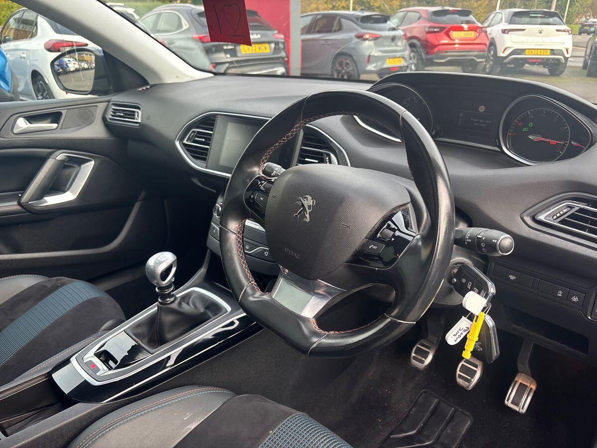 Used Peugeot 308 2019 for sale - 76498516: Photo 10
