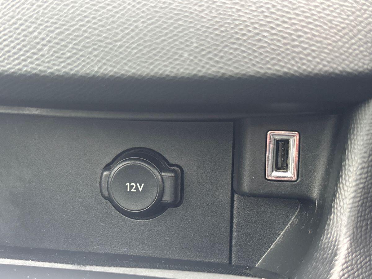 Used Peugeot 308 2019 for sale - 76498516: Photo 32