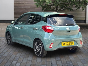 Used Hyundai i10 2023 for sale - 78572743: Photo
