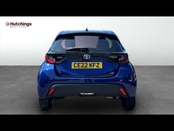 Used Toyota Yaris 2022 for sale - 74989821: Photo