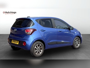 Used Hyundai i10 2018 for sale - 75552608: Photo
