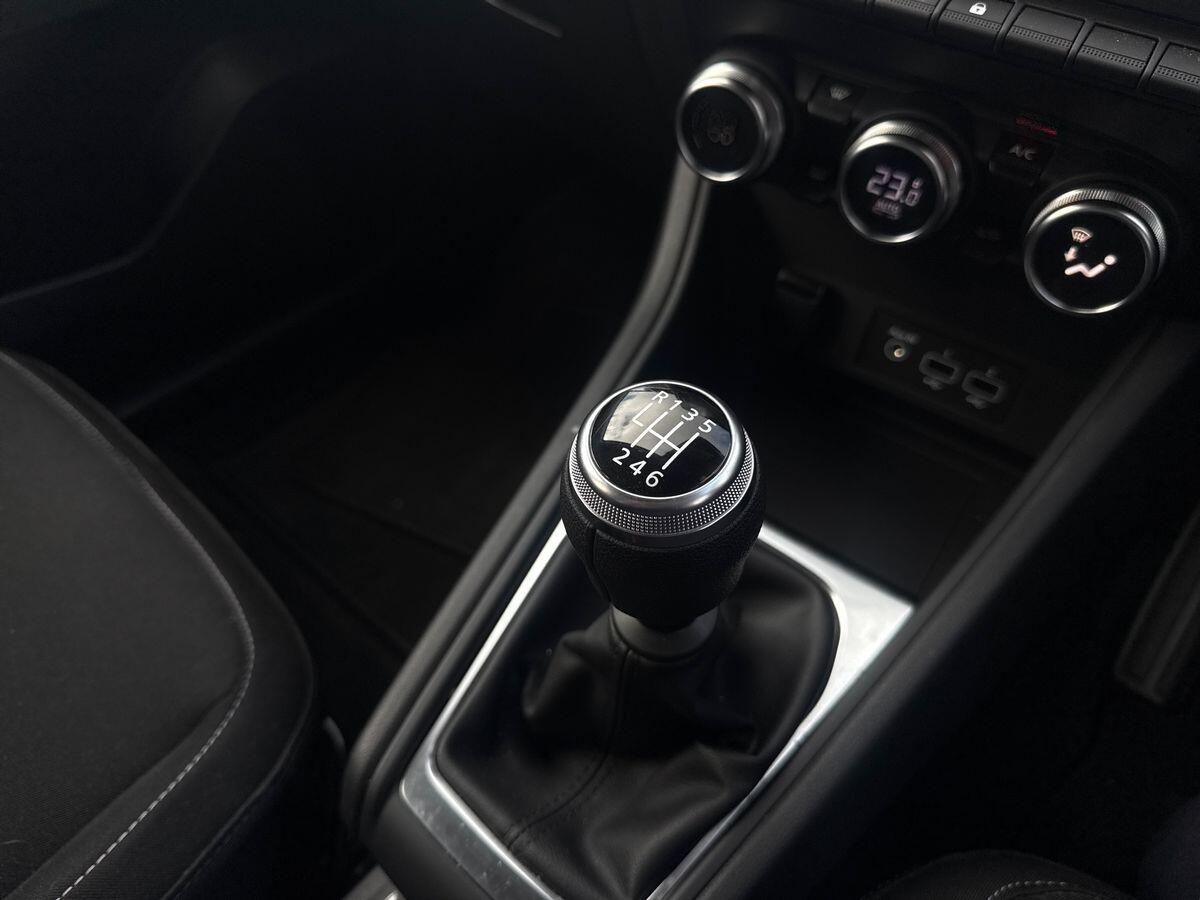 Used Renault Captur 2021 for sale - 77839761: Photo 18