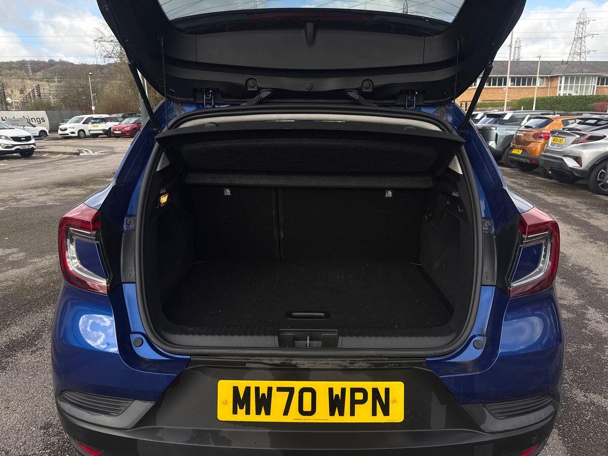 Used Renault Captur 2021 for sale - 77839761: Photo 20