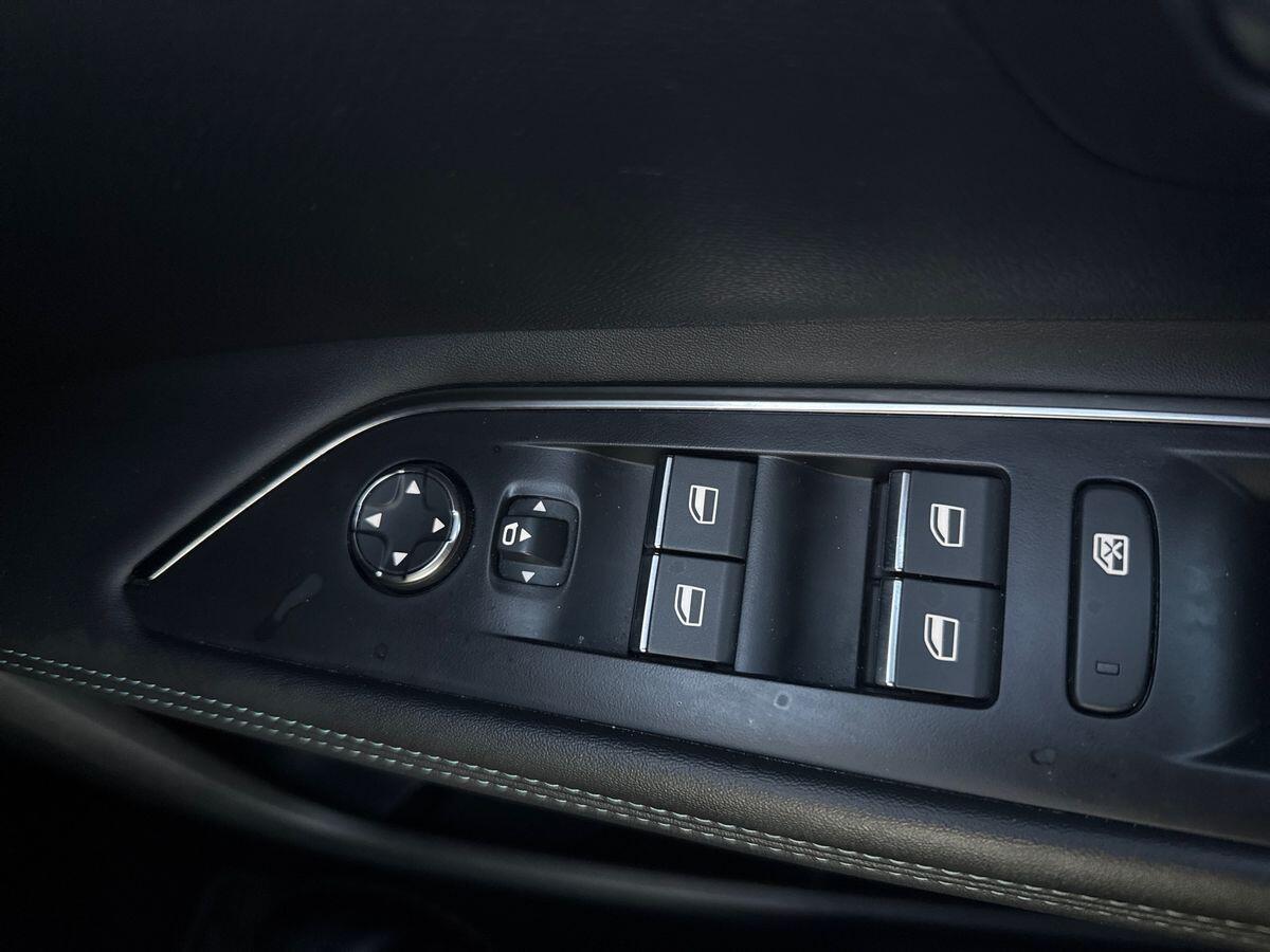 Used Peugeot 3008 2023 for sale - 78170489: Photo 28