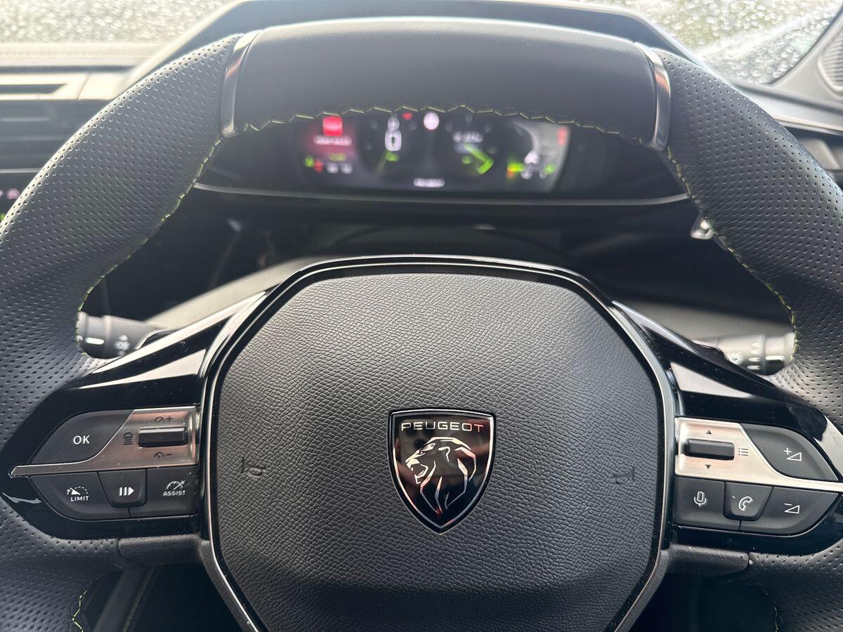 Used Peugeot 308 2023 for sale - 78101145: Photo 13
