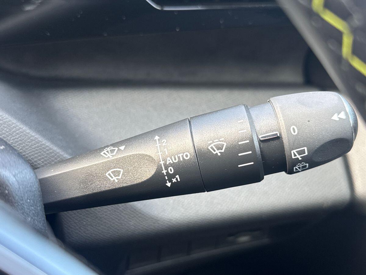 Used Peugeot 308 2023 for sale - 78101145: Photo 25