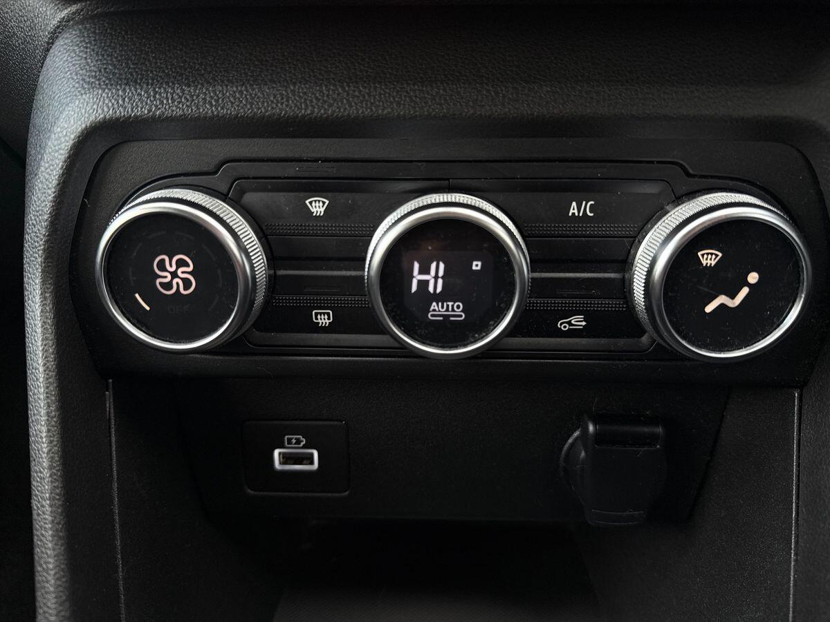 Used Dacia Sandero for sale - 77768238: Photo 31