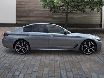 Used BMW 5 Series 2021 for sale - 79847586: Photo