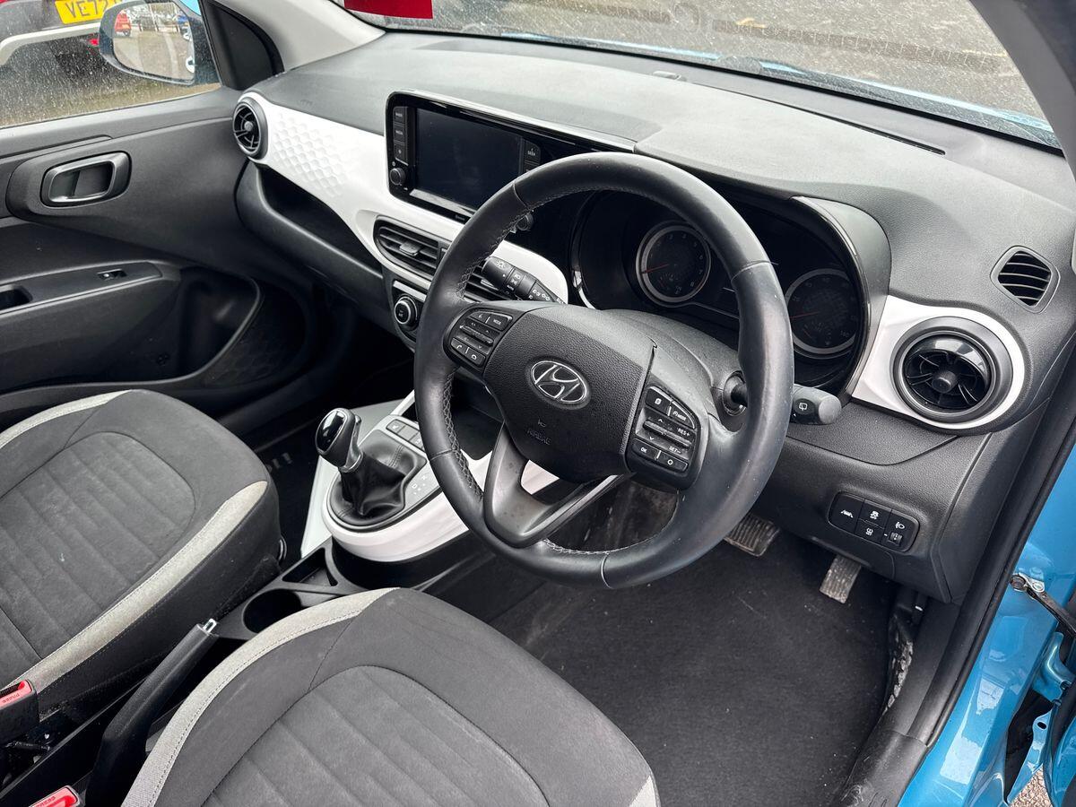 Used Hyundai i10 2023 for sale - 77611864: Photo 10