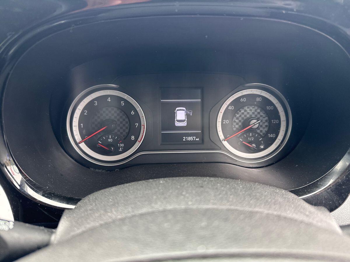 Used Hyundai i10 2023 for sale - 77611864: Photo 14