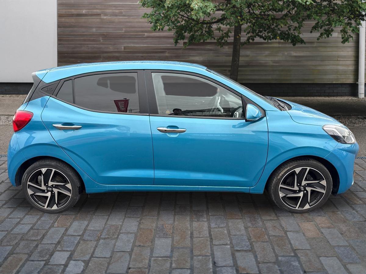 Used Hyundai i10 2023 for sale - 77611864: Photo 2