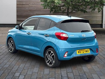 Used Hyundai i10 2023 for sale - 77611864: Photo