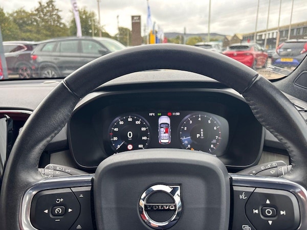 Used Volvo XC40 2019 for sale - 76283895: Photo 32