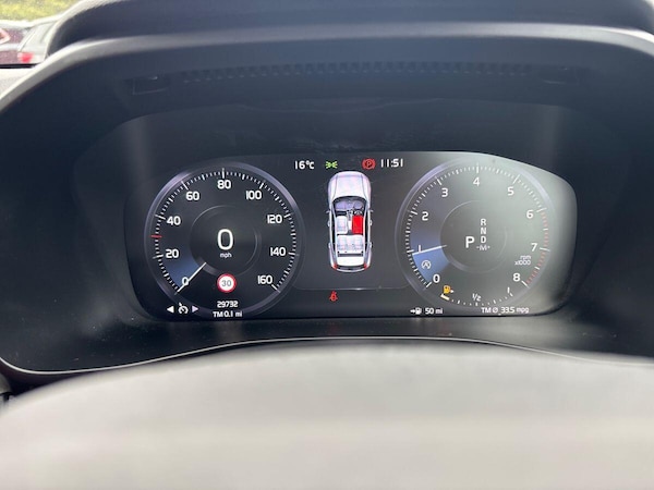 Used Volvo XC40 2019 for sale - 76283895: Photo 33