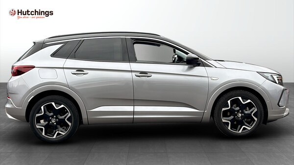 Used Vauxhall Grandland 2022 for sale - 74990753: Photo 2